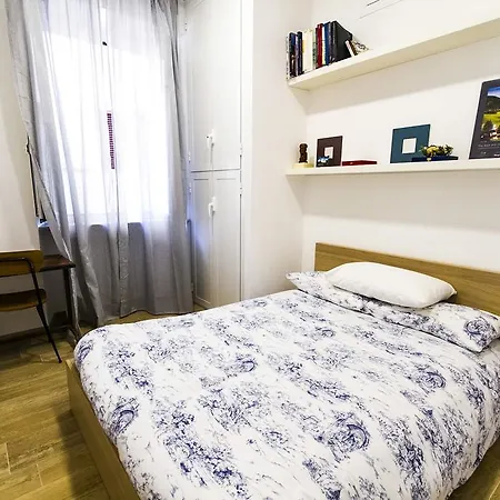 Colossehome - Dream House Around The Corner From Colosseum Apartment *